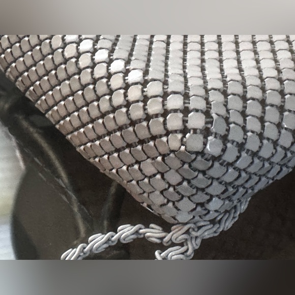 VINTAGE SUMMER STYLE!!!Whiting & Davis metal mesh crossbody - Picture 12 of 15